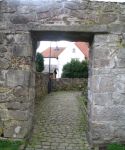 Portal der Burg Horn; Foto Herbert Penke